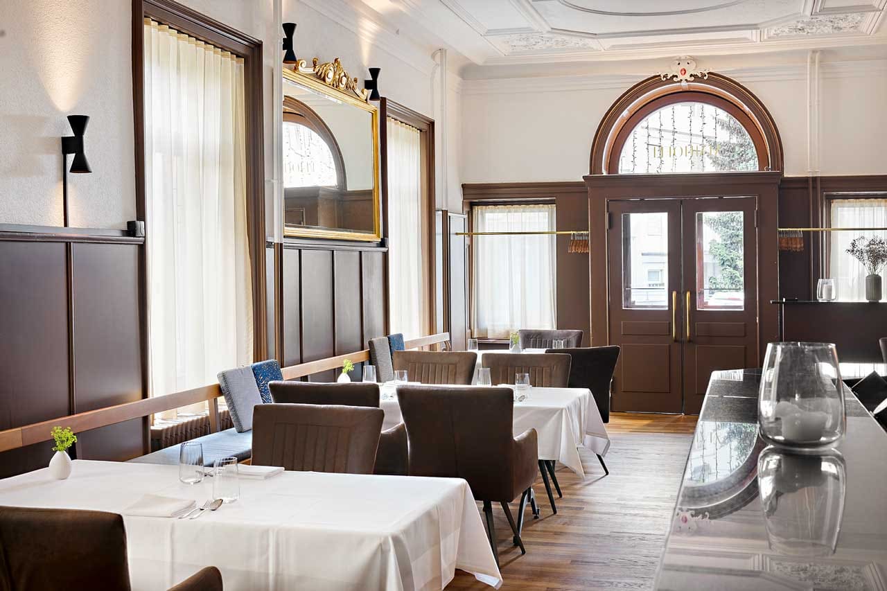 Eingang des Restaurants Maihöfli Luzern