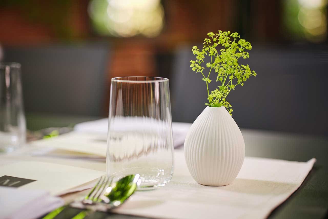 Gedeckter Tisch im Restaurant Maihöfli Luzern